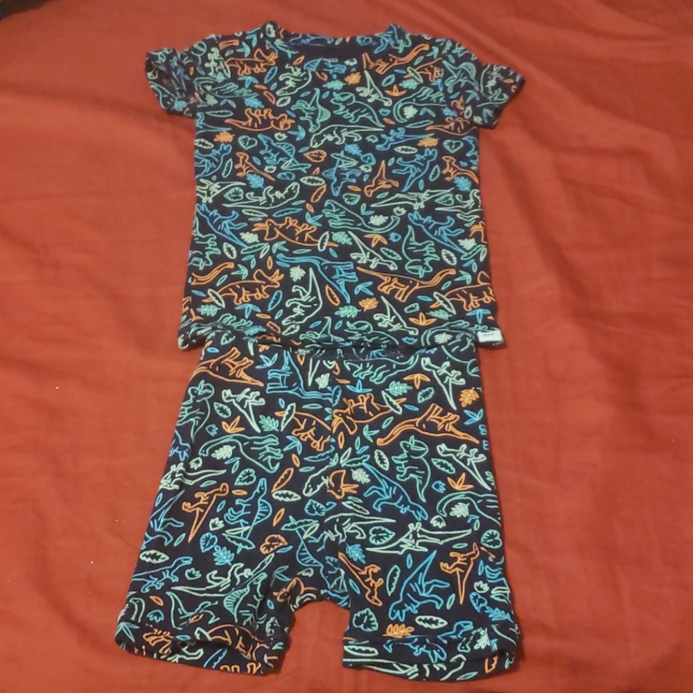 Short pajamas (4yrs)